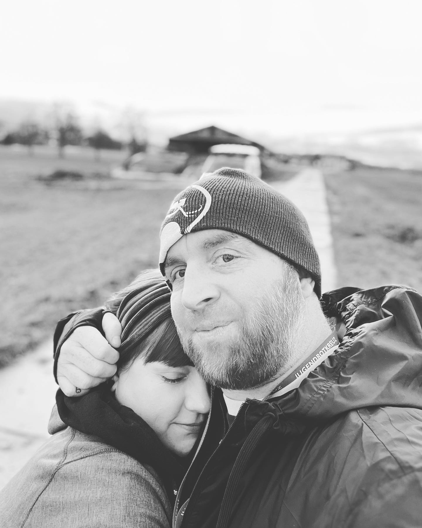 ICH BIN EINFACH NUR STOLZ AUF DICH 

WIE VIEL KANN MAN EIGENTLICH EINSTECKEN UND AUSHALTEN. 

❤️4EVER JANI ❤️

Danke für 2022 🥰🙏

#krebsisteinarschloch #darmkrebs#krebskämpfer #krebskrank #cancer #cancerfighter #lifestyle #lifeisgood #lifeisbeautiful #lifecoaching #paliativ #darmkrebs#lifeofadventure #love #selfie #healthylifestyle #healthy #gesundheit #gesundleben #krank #krankheit #lebensfreude #lebengenießen #lebensqualität #lebedeinleben #lebensmotto #fickdichkrebs #zitate