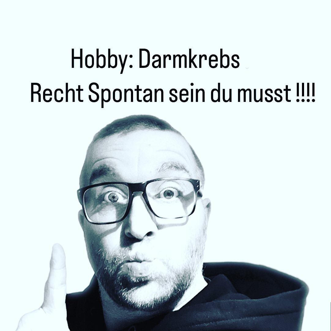 Wer kennt es nicht? Ja klar ich kann morgen kommen. Huch sorry Loch im Darm. Ich feiere mein 40sten, Huchi Notaufnahme. 

Spontan sein. Spontan wieder warten, nackt rumliegen, zusammenheilen. Wieder anfangen zu gehen. 

Spontanität wird verlangt. Man muss sich anpassen lernen. An Gegebenheiten aus denen man fliehen will. 

Körperlich klappt es nicht oft. Aber mental. In dem man was plant, was träumt oder sich was vorstellt wo zu sein um wenigstens ein paar Minuten auszubrechen. 

Bleib spontan …
Das ist meine Aufgabe…

#krebsisteinarschloch #darmkrebs#krebskämpfer #krebskrank #cancer #cancerfighter #lifestyle #lifeisgood #lifeisbeautiful #lifecoachin #palliativ #darmkrebs#lifeofadventure #love #selfie #healthylifestyle #healthy #gesundheit #gesundleben #krank #krankheit #lebensfreude #lebengenießen #lebensqualität #lebedeinleben #lebensmotto #fickdichkrebs #zitate