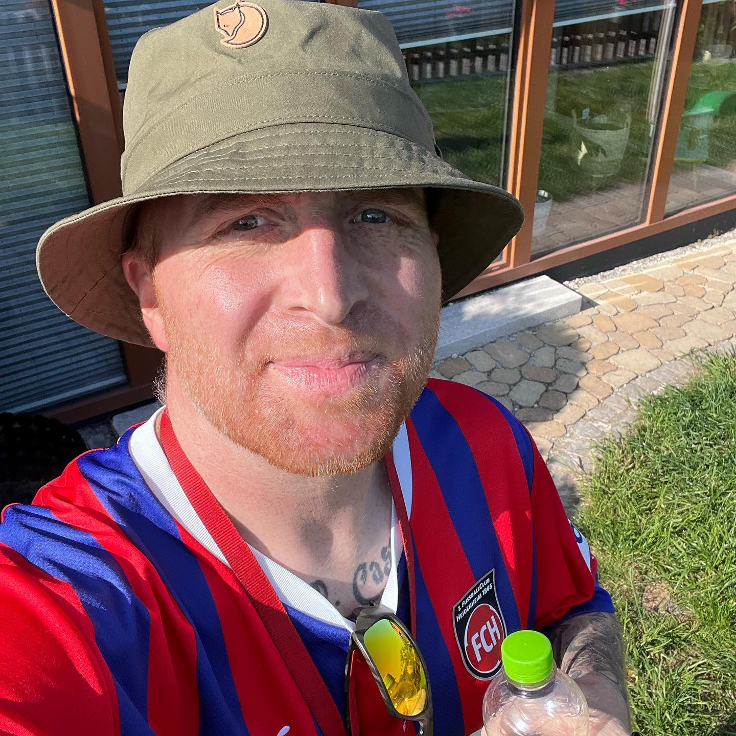 1.Bundesliga 

Jawollloooooooooo

#krebsisteinarschloch #darmkrebs#krebskämpfer #krebskrank #cancer #cancerfighter #lifestyle#cancerblogger #lifeisgood #lifeisbeautiful #lifecoachin #palliativ #darmkrebs#lifeofadventure #love #selfie #healthylifestyle #healthy #gesundheit #gesundleben #krank #krankheit #lebensfreude #lebengenießen #lebensqualität #lebedeinleben #lebensmotto #fickdichkrebs #zitate 
#fckcancer