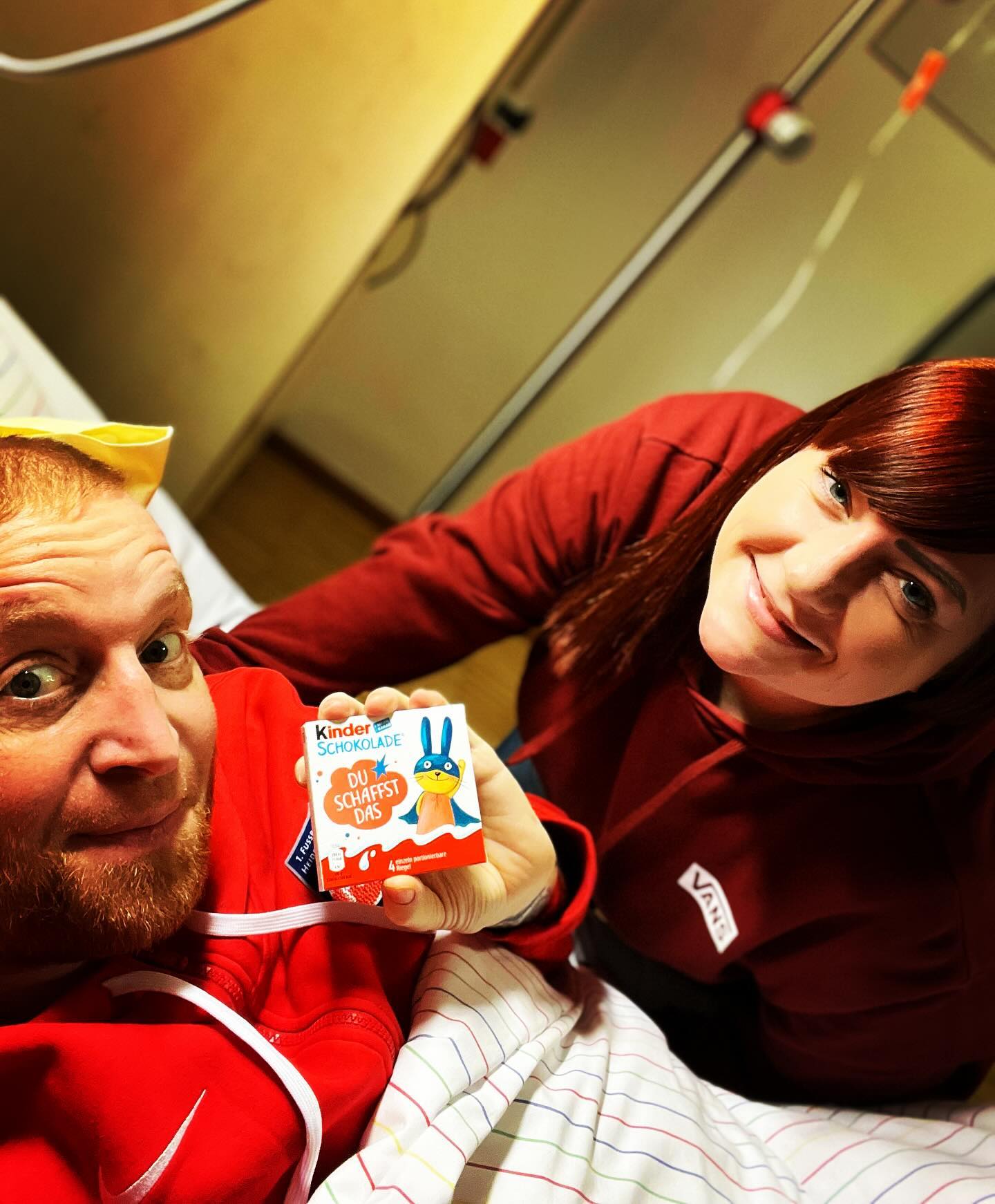 Bald sind es drei Jahre mit defektem Freund Ehemann Seelenpartner und noch viel viel mehr. Danke für alles mein Schatz. 

Dieser Post gehört @tantejani 

Unerbittlich gibt Sie mir Ihre letzten Reserven und baut mich auf, kommt mit meinen Launen zurecht geht mit mir durch Höhen und Tiefen. Sie fühlt mit Sie weint mir und ist 24/7 für mich da.

Gestatten beste Frau der Welt.
Hier wird jetzt mal ordentlich geteilt und kommentiert und wehe das hat keine Like das lösch ich alles und werd Coach 🤣🤣

#krebsisteinarschloch #darmkrebs#krebskämpfer #krebskrank #cancer #mutmacher #cancerfighter #lifestyle#cancerblogger #lifeisgood #lifeisbeautiful #lifecoachin #palliativ #darmkrebs#lifeofadventure #dasistpalliativ #selfie #healthylifestyle #healthy #gesundheit #gesundleben #krank #krankheit #lebensfreude #darmkrebskämpfer #krebskrank  #cancerfighter #lebedeinleben #lebensmotto #fickdichkrebs #zitate 
#fckcancer